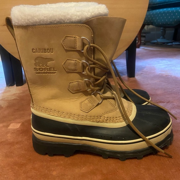 Tan and Black Winter Boots - Picture 3 of 6